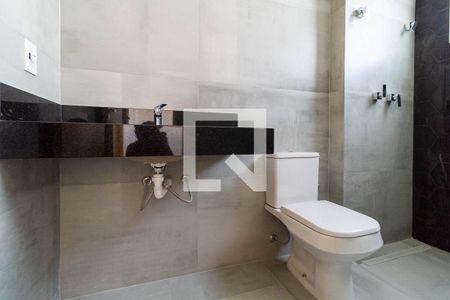 Apartamento à venda com 260m², 4 quartos e 4 vagas Apartamento à venda com 260m², 4 quartos e 4 vagasBanheiro da suíte 2