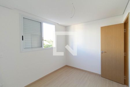 Apartamento à venda com 260m², 4 quartos e 4 vagas Apartamento à venda com 260m², 4 quartos e 4 vagasSuíte 3