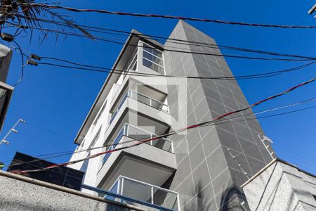 Apartamento à venda com 260m², 4 quartos e 4 vagas Apartamento à venda com 260m², 4 quartos e 4 vagasFachada