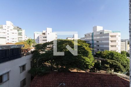 Apartamento à venda com 260m², 4 quartos e 4 vagas Apartamento à venda com 260m², 4 quartos e 4 vagasVista da suíte 3