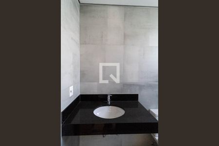 Apartamento à venda com 260m², 4 quartos e 4 vagas Apartamento à venda com 260m², 4 quartos e 4 vagasBanheiro da suíte 2