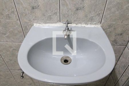 Casa para alugar com 39m², 2 quartos e sem vagaBanheiro