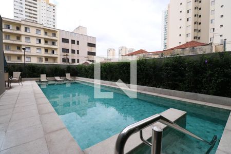 Apartamento à venda com 25m², 1 quarto e sem vagaÁrea comum - Piscina