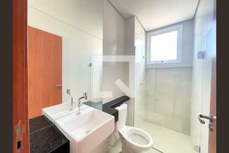 Apartamento à venda com 149m², 3 quartos e 2 vagasBanheiro social
