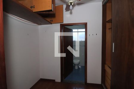 Casa para alugar com 240m², 3 quartos e 3 vagasCloset