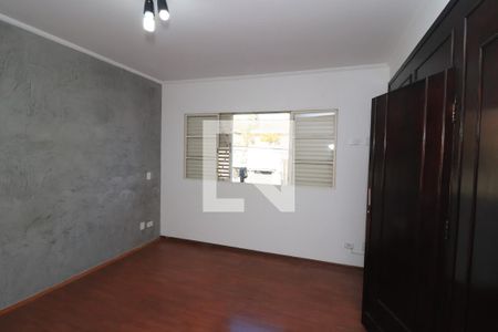 Casa para alugar com 240m², 3 quartos e 3 vagasQuarto Suíte