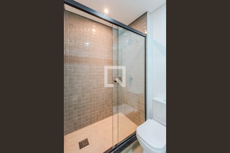 Banheiro de apartamento à venda com 1 quarto, 25m² em Centro Histórico, Porto Alegre