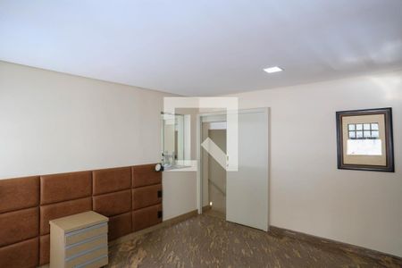 Casa à venda com 640m², 8 quartos e 5 vagasQuarto 3