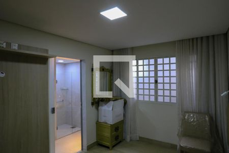 Casa à venda com 640m², 8 quartos e 5 vagasSuíte 2