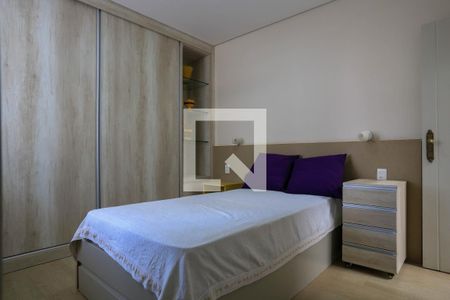 Casa à venda com 640m², 8 quartos e 5 vagasSuíte 4