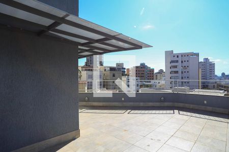 Casa à venda com 640m², 8 quartos e 5 vagasTerraço