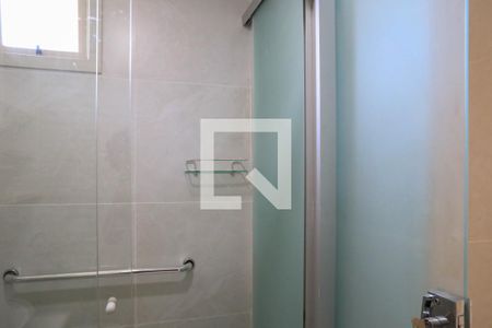 Casa à venda com 640m², 8 quartos e 5 vagasBanheiro da Suíte 4