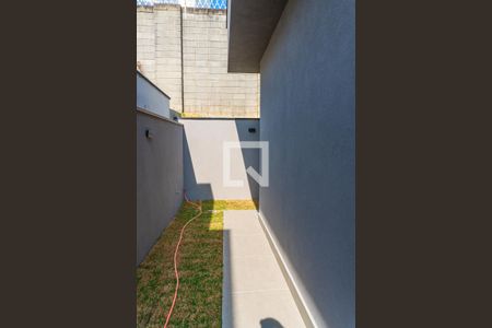 Casa de condomínio à venda com 232m², 3 quartos e 4 vagas Casa de condomínio à venda com 232m², 3 quartos e 4 vagasSuíte master