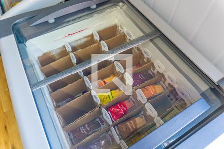 Casa de condomínio à venda com 232m², 3 quartos e 4 vagas Casa de condomínio à venda com 232m², 3 quartos e 4 vagasÁrea comum