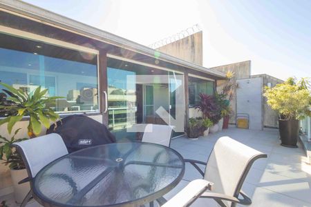 Apartamento para alugar com 203m², 3 quartos e 3 vagas Apartamento para alugar com 203m², 3 quartos e 3 vagasVaranda