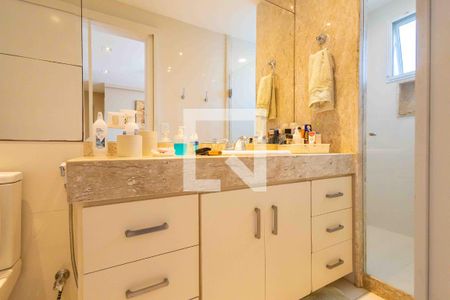 Apartamento para alugar com 203m², 3 quartos e 3 vagas Apartamento para alugar com 203m², 3 quartos e 3 vagasBanheiro da Suíte 3