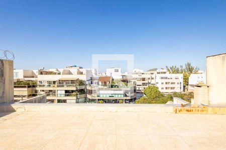 Apartamento para alugar com 203m², 3 quartos e 3 vagas Apartamento para alugar com 203m², 3 quartos e 3 vagasTerraço