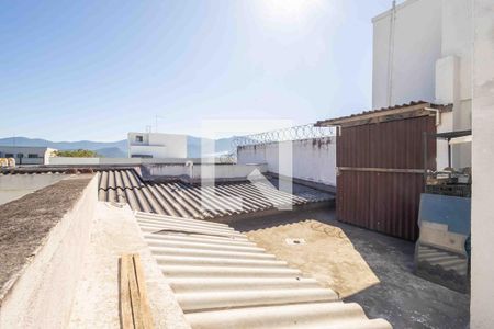 Apartamento para alugar com 203m², 3 quartos e 3 vagas Apartamento para alugar com 203m², 3 quartos e 3 vagasTerraço