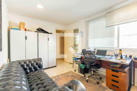 Apartamento para alugar com 203m², 3 quartos e 3 vagas Apartamento para alugar com 203m², 3 quartos e 3 vagasSuíte 2