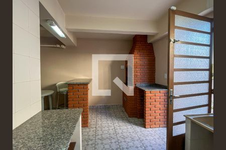 Casa à venda com 255m², 3 quartos e 5 vagas Casa à venda com 255m², 3 quartos e 5 vagasChurrasqueira