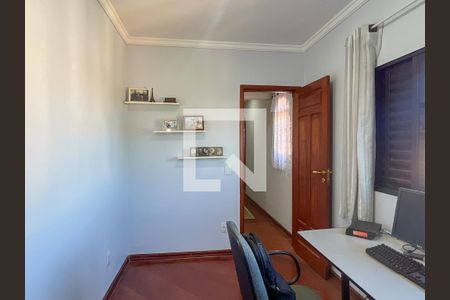 Casa à venda com 255m², 3 quartos e 5 vagas Casa à venda com 255m², 3 quartos e 5 vagasQuarto 1