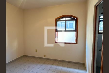 Casa à venda com 255m², 3 quartos e 5 vagas Casa à venda com 255m², 3 quartos e 5 vagasQuarto 3 (Edícula)