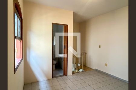Casa à venda com 255m², 3 quartos e 5 vagas Casa à venda com 255m², 3 quartos e 5 vagasQuarto 3 (Edícula)