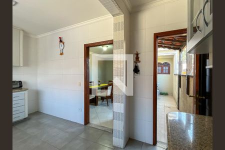 Casa à venda com 255m², 3 quartos e 5 vagas Casa à venda com 255m², 3 quartos e 5 vagasCozinha