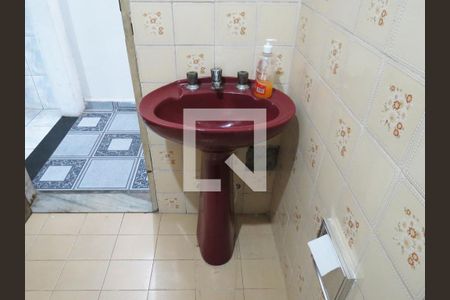 Casa à venda com 127m², 3 quartos e 2 vagasBanheiro Social 1 - Pia