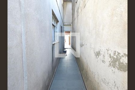 Casa à venda com 127m², 3 quartos e 2 vagasCorredor Externo