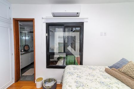 Apartamento à venda com 110m², 3 quartos e 2 vagas Apartamento à venda com 110m², 3 quartos e 2 vagasSuíte