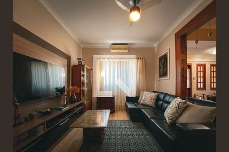 Casa à venda com 187m², 3 quartos e 2 vagasSala