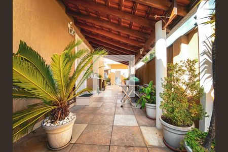 Casa à venda com 187m², 3 quartos e 2 vagasÁrea comum