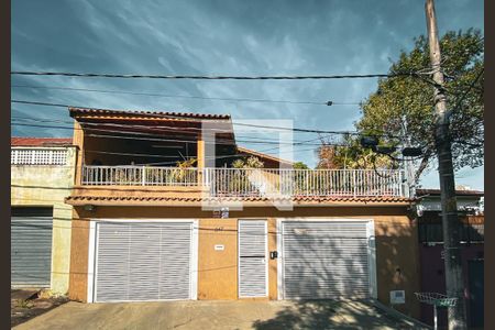 Casa à venda com 187m², 3 quartos e 2 vagasFachada 