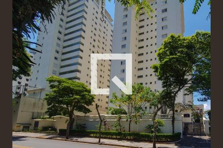Apartamento à venda com 107m², 3 quartos e 1 vaga Apartamento à venda com 107m², 3 quartos e 1 vagaFachada