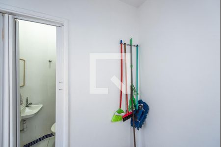 Apartamento para alugar com 190m², 3 quartos e 2 vagas Apartamento para alugar com 190m², 3 quartos e 2 vagasQuarto de serviço