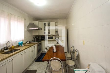 Casa à venda com 211m², 3 quartos e 4 vagasCozinha
