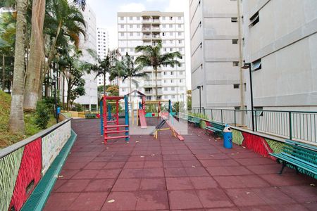 Apartamento à venda com 92m², 4 quartos e 1 vaga Apartamento à venda com 92m², 4 quartos e 1 vagaÁrea comum - Playground
