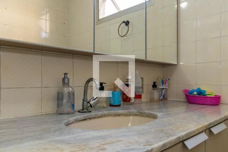 Apartamento à venda com 92m², 4 quartos e 1 vaga Apartamento à venda com 92m², 4 quartos e 1 vagaBanheiro da Suíte