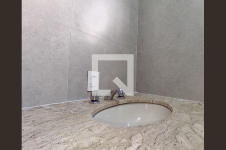 Apartamento à venda com 92m², 4 quartos e 1 vaga Apartamento à venda com 92m², 4 quartos e 1 vagaBanheiro