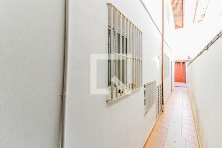 Casa à venda com 225m², 4 quartos e 2 vagas Casa à venda com 225m², 4 quartos e 2 vagasÁrea de Serviço