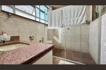 Apartamento à venda com 120m², 4 quartos e 1 vaga Apartamento à venda com 120m², 4 quartos e 1 vagabanho