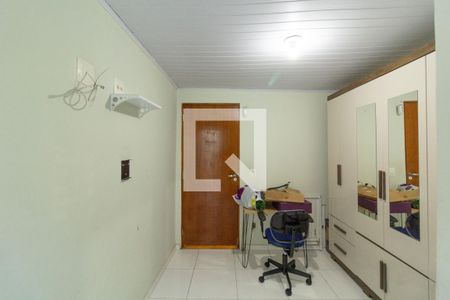 Casa à venda com 240m², 3 quartos e 4 vagasSuíte 2