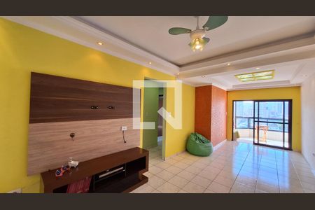 Sala de apartamento para alugar com 2 quartos, 85m² em Guilhermina, Praia Grande