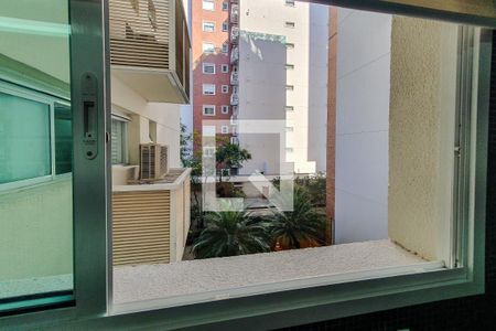 Apartamento à venda com 151m², 3 quartos e 3 vagas Apartamento à venda com 151m², 3 quartos e 3 vagascozinha