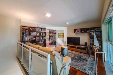 Apartamento à venda com 151m², 3 quartos e 3 vagas Apartamento à venda com 151m², 3 quartos e 3 vagassala tv