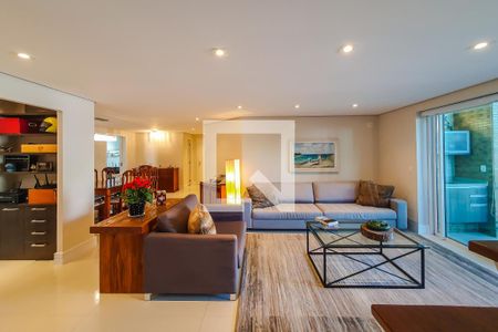 Apartamento à venda com 151m², 3 quartos e 3 vagas Apartamento à venda com 151m², 3 quartos e 3 vagassala