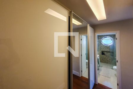 Apartamento à venda com 151m², 3 quartos e 3 vagas Apartamento à venda com 151m², 3 quartos e 3 vagasquarto 3 suite 3