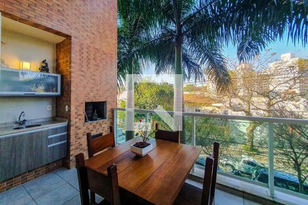 Apartamento à venda com 151m², 3 quartos e 3 vagas Apartamento à venda com 151m², 3 quartos e 3 vagasvaranda