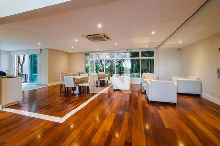 Apartamento à venda com 151m², 3 quartos e 3 vagas Apartamento à venda com 151m², 3 quartos e 3 vagasSalão de Festas